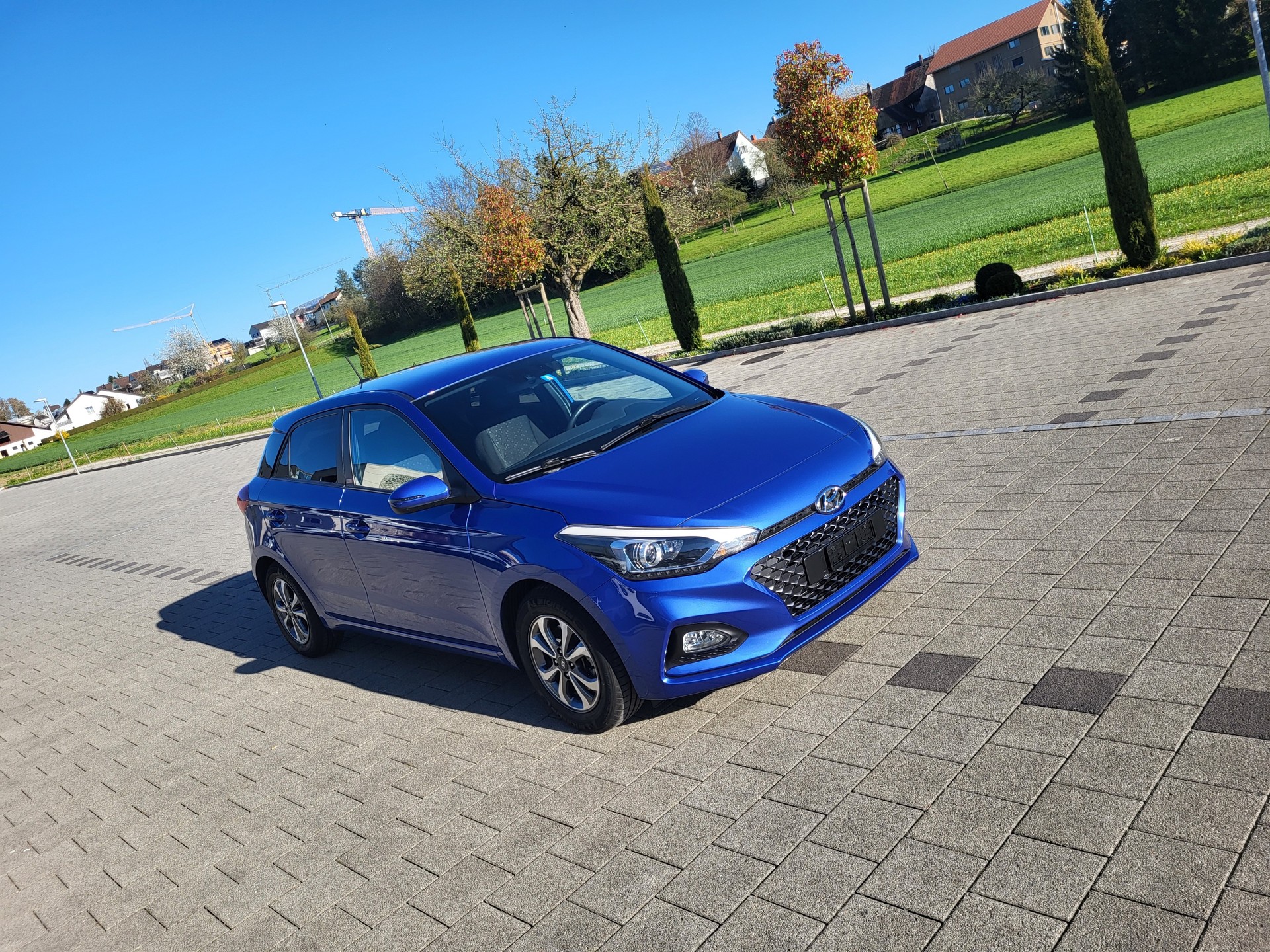 HYUNDAI i20 1.0 T-GDi Amplia-image-0