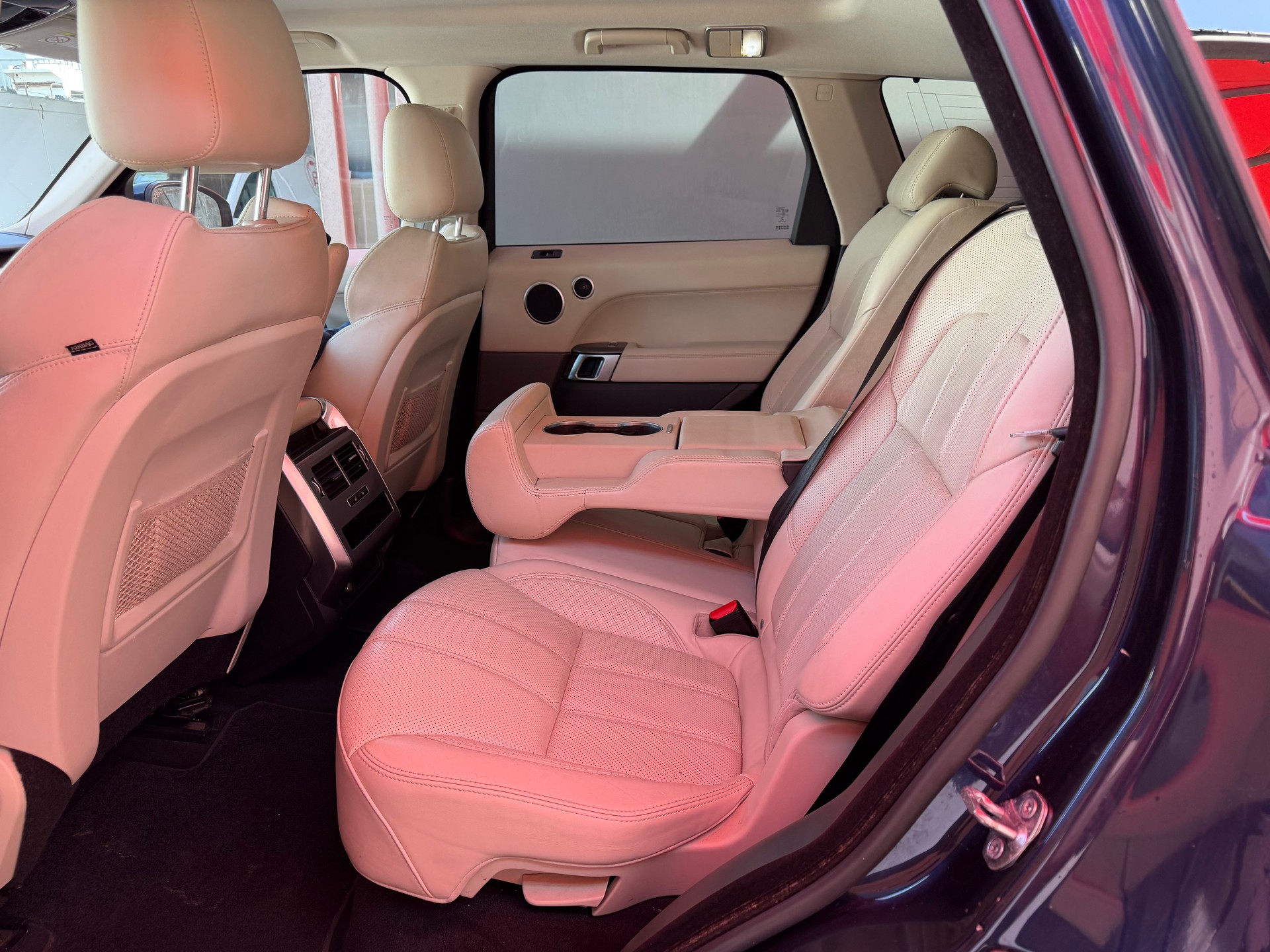 LAND ROVER Range Rover Sport 2.0SD4 HSE Automatic-image-7