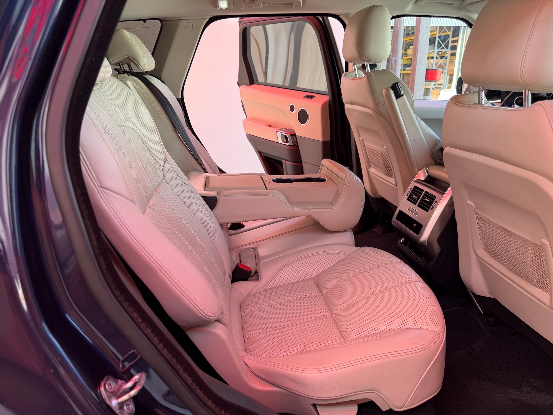 LAND ROVER Range Rover Sport 2.0SD4 HSE Automatic-image-8