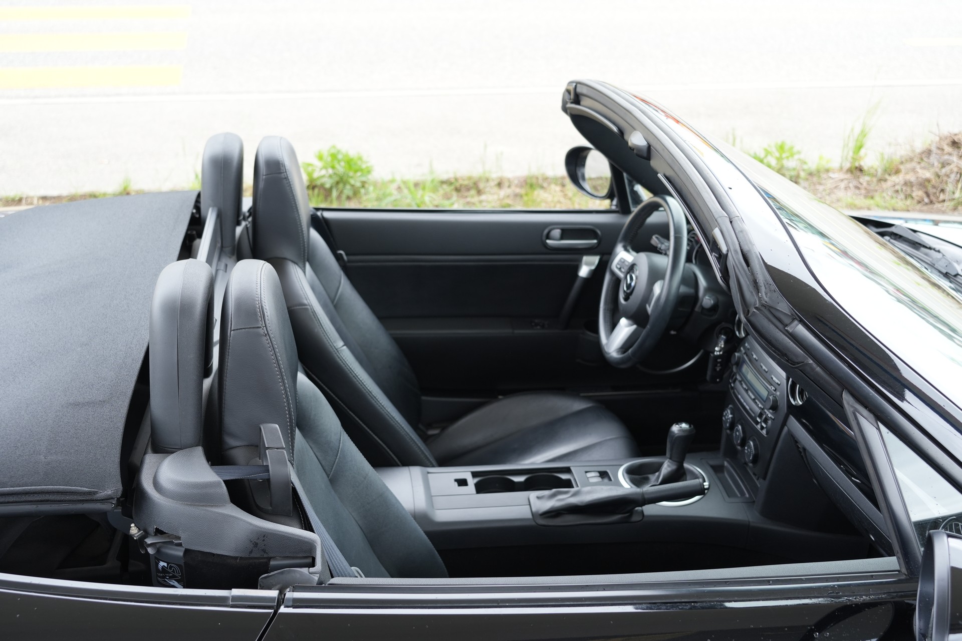 MAZDA MX-5 1.8i 16V Confort-image-14
