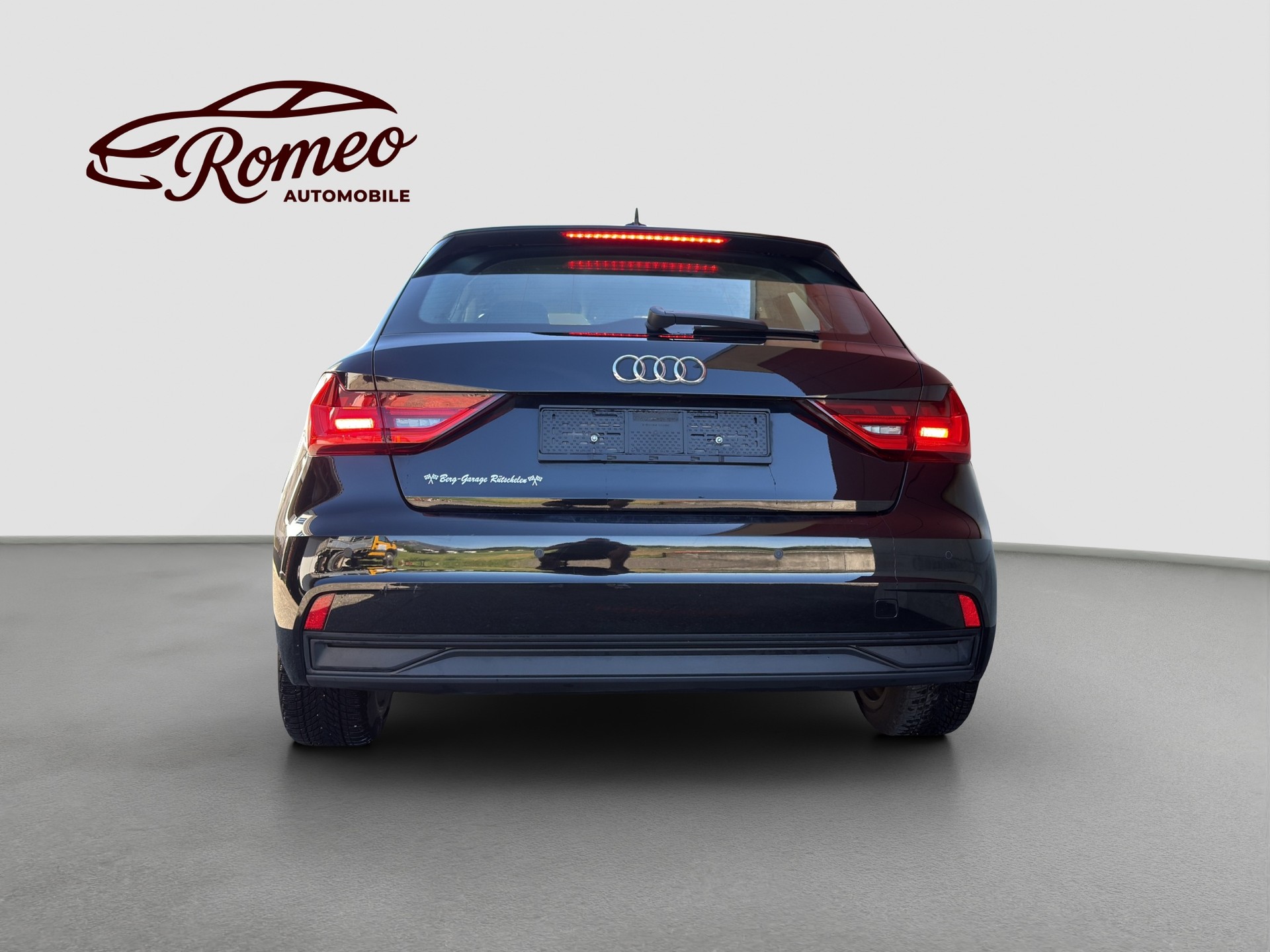 AUDI A1 Sportback 1.5 35 TFSI S-tronic ** Frisch ab MFK und Service ** CH Fhz ** 1. Hand **-image-7
