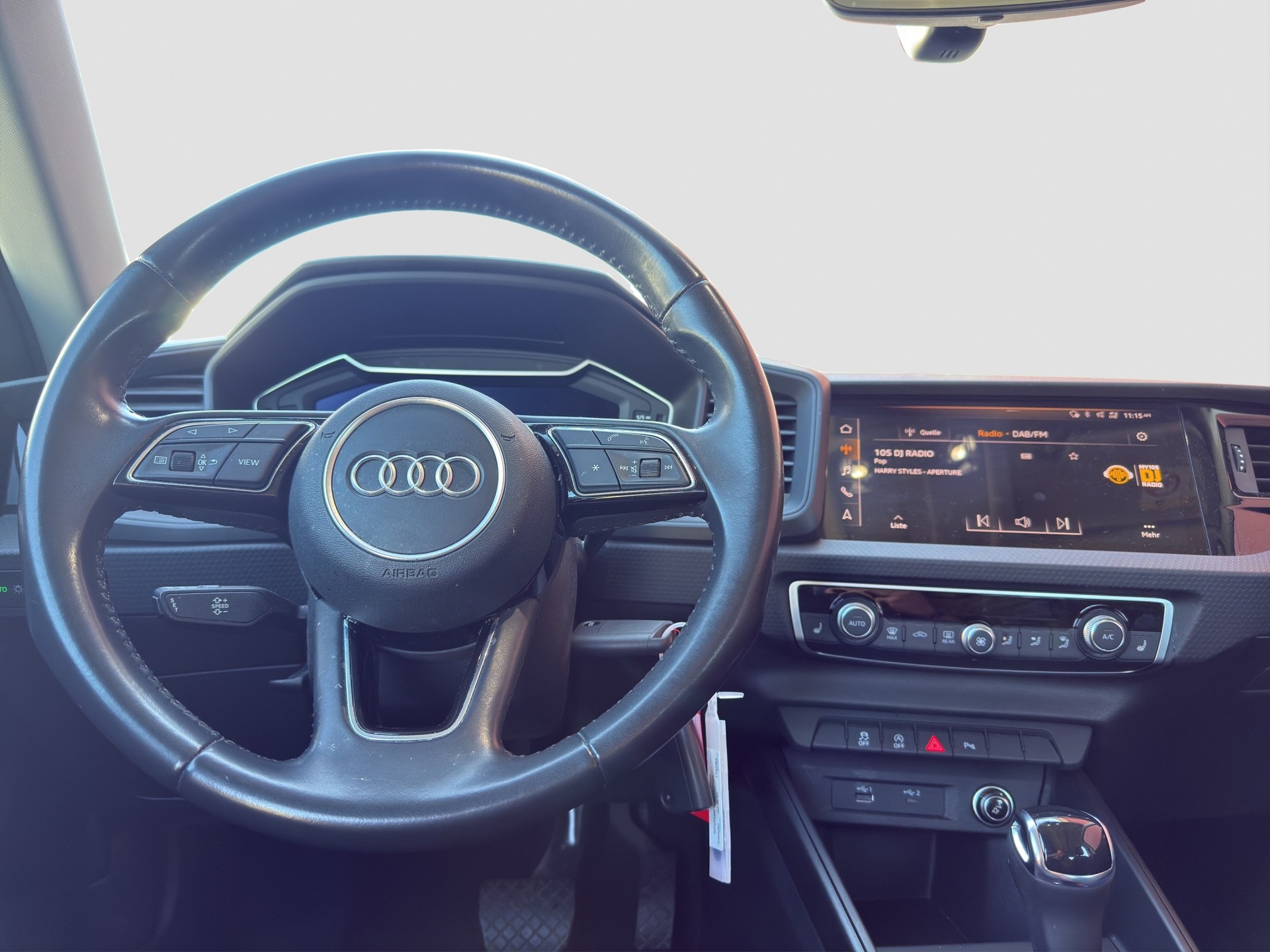 AUDI A1 Sportback 1.5 35 TFSI S-tronic ** Frisch ab MFK und Service ** CH Fhz ** 1. Hand **-image-11