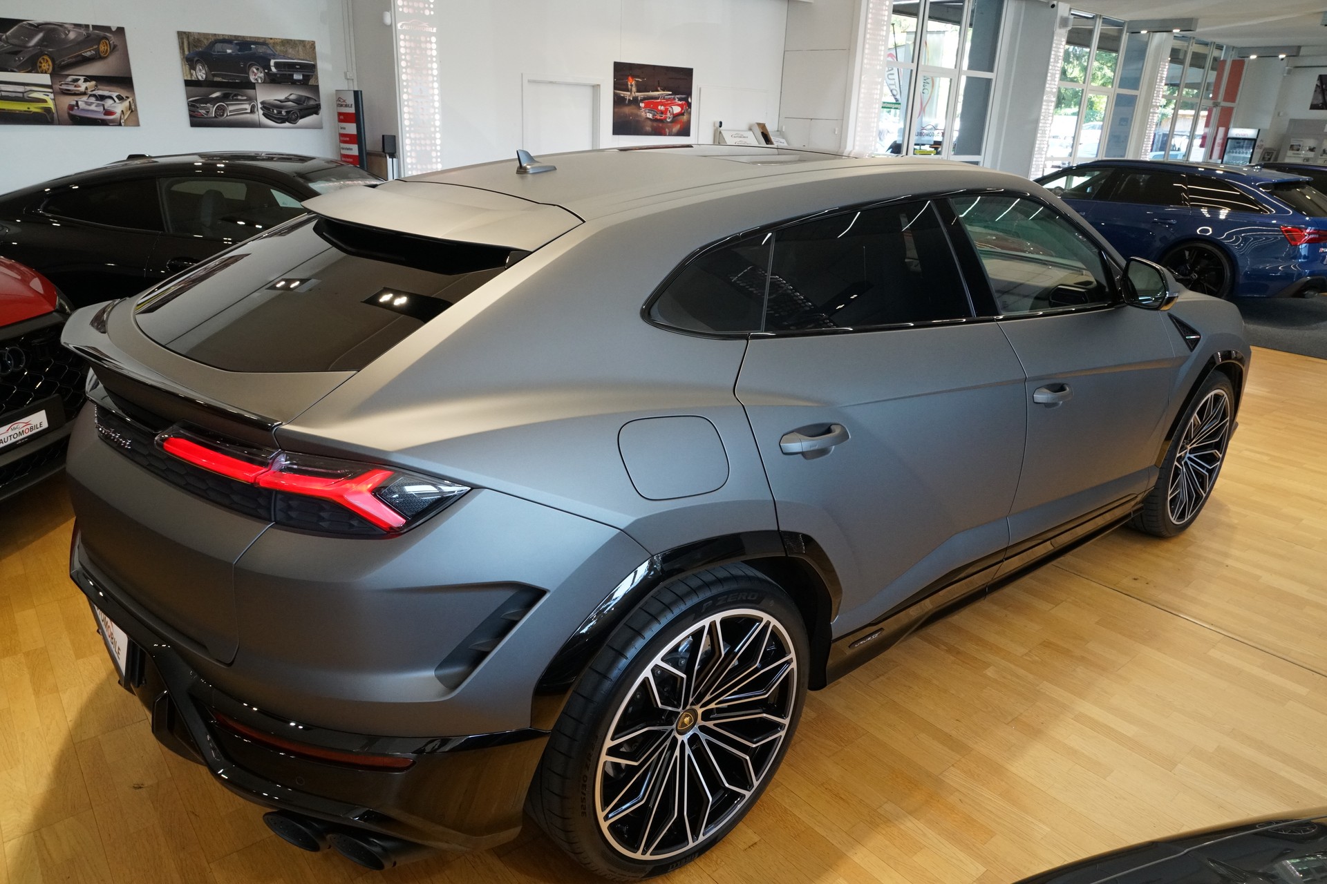 LAMBORGHINI Urus SE-image-7