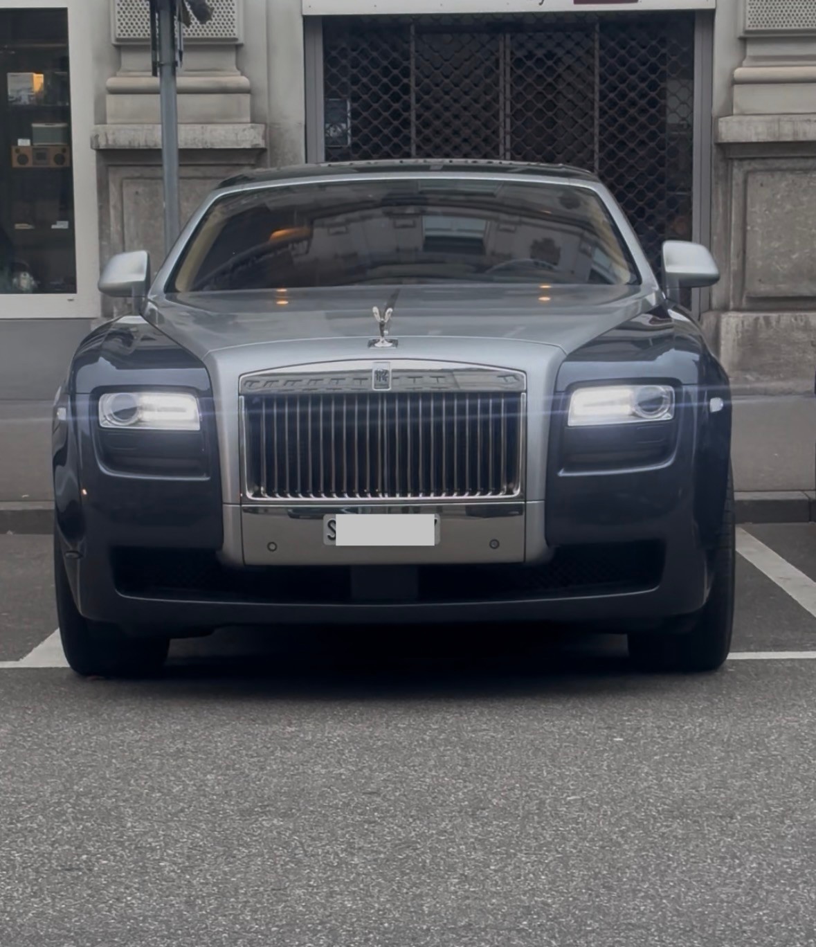 ROLLS-ROYCE Ghost 6.6 V12-image-5