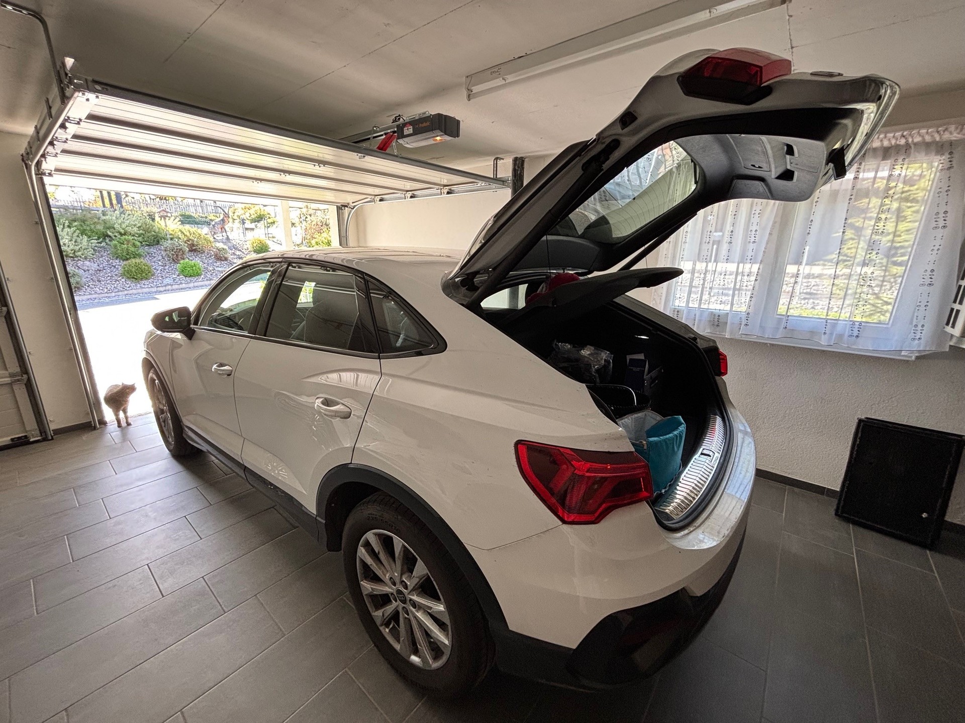 AUDI Q3 Sportback 45 TFSI quattro S-tronic-image-4