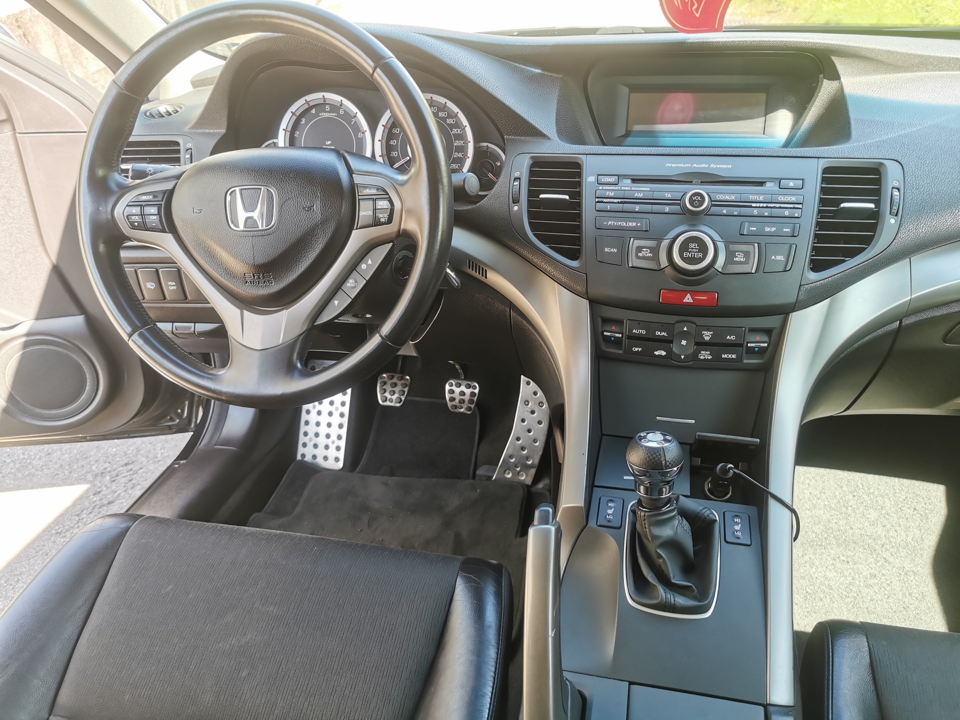 HONDA Accord 2.4i 16V Executive-Plus-image-13