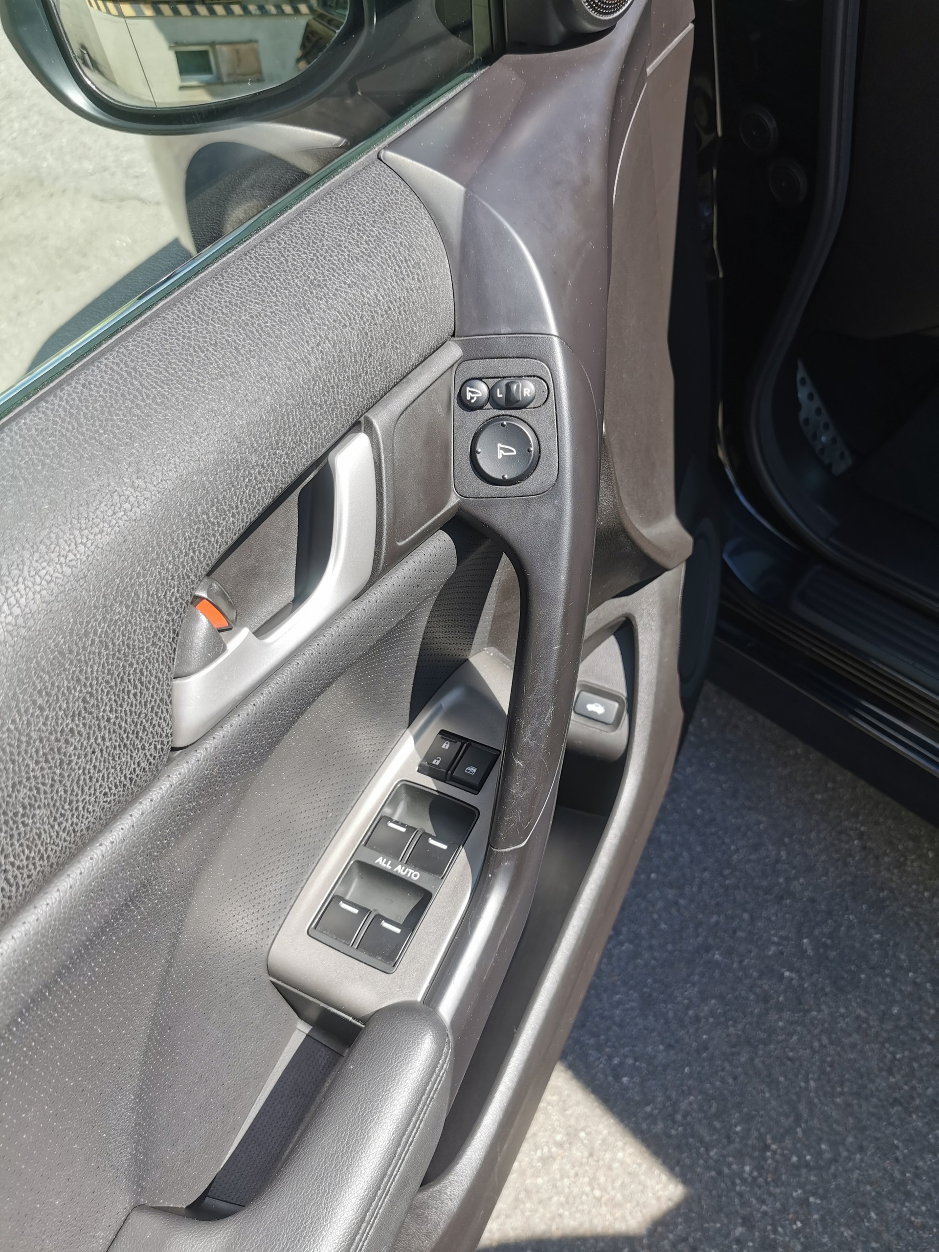 HONDA Accord 2.4i 16V Executive-Plus-image-14