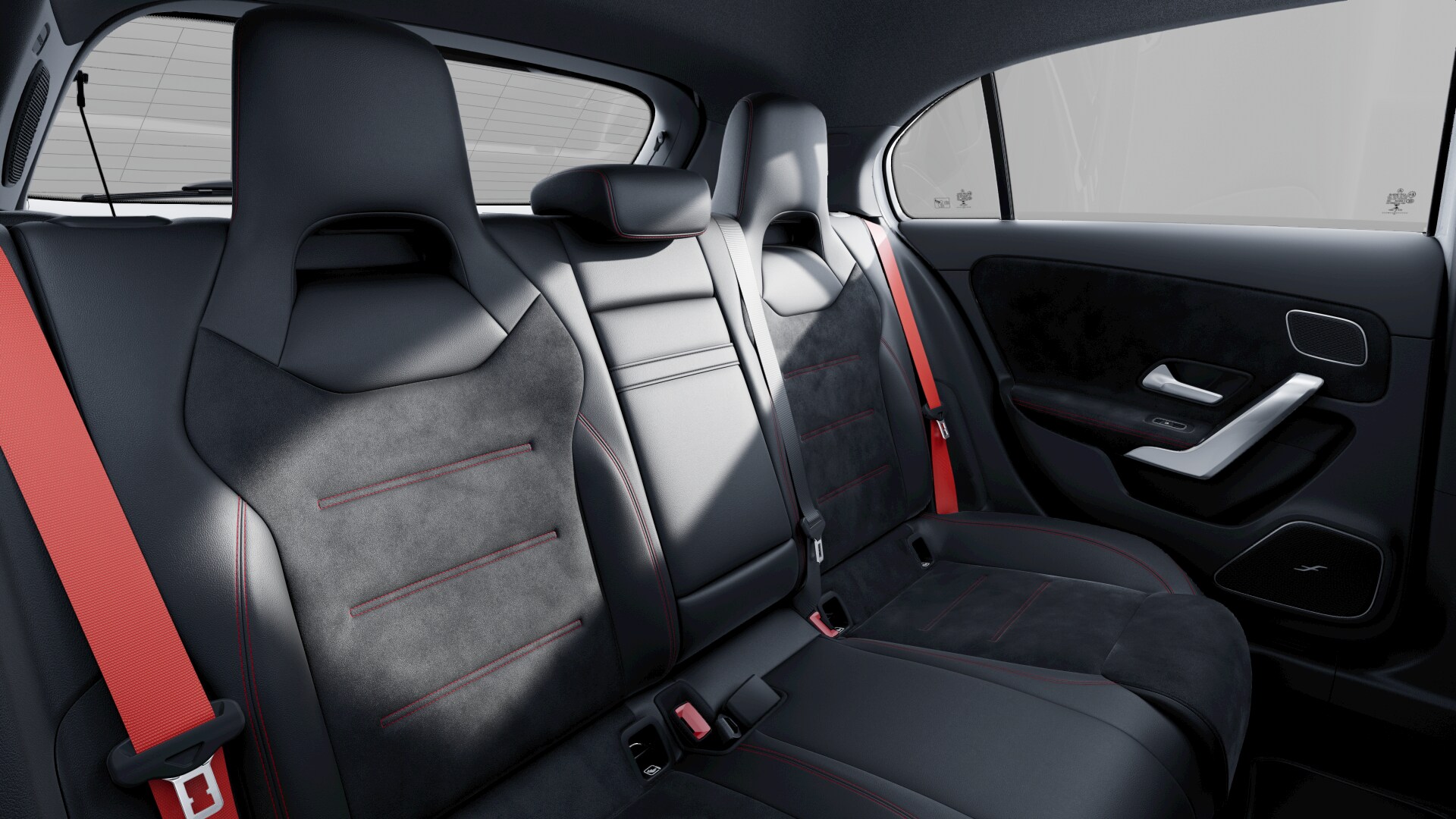 MERCEDES-BENZ A 35 AMG 4MATIC-image-6