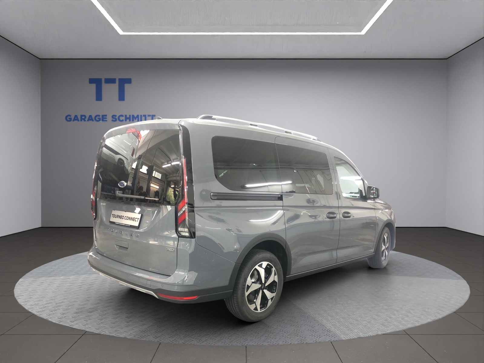FORD TOURNEO CONNECT Grand 1.5 EcoB-image-2