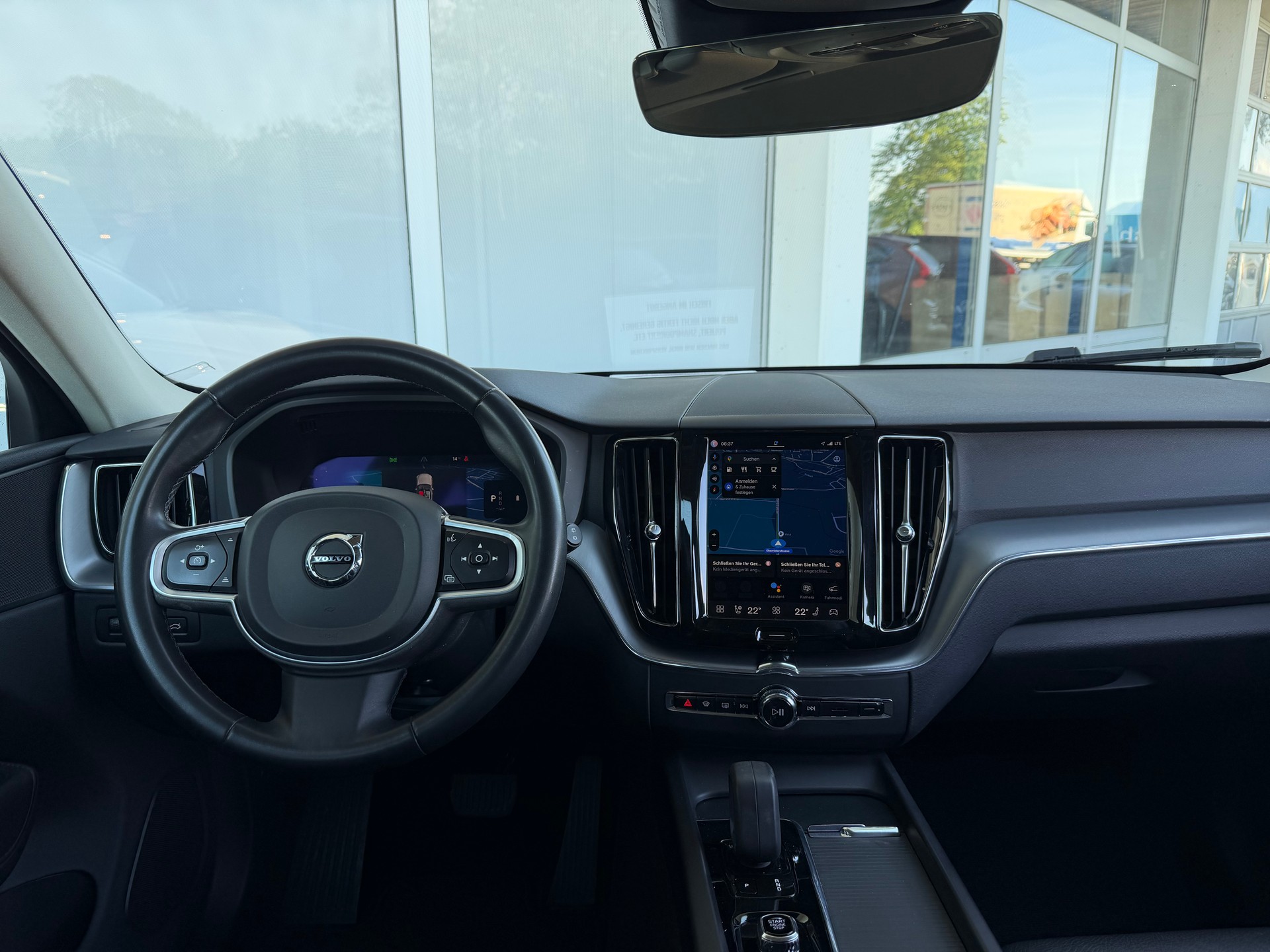 VOLVO XC60 B4 Diesel Mild Hybrid AWD Momentum Geartronic-image-6
