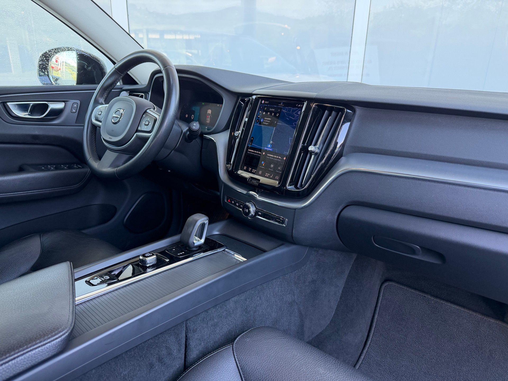 VOLVO XC60 B4 Diesel Mild Hybrid AWD Momentum Geartronic-showroom-element-2