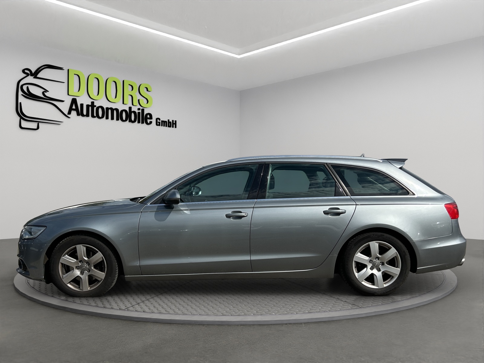 AUDI A6 Avant 2.0 TDI ultra multitronic-image-4