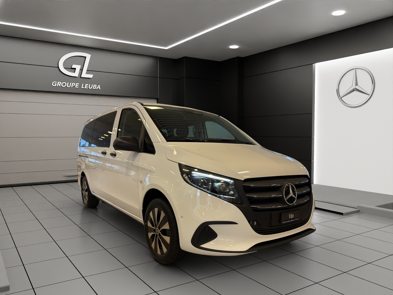 MERCEDES-BENZ Vito 116 CDI Lang Select Tourer 4Matic 9G-Tronic-image-0