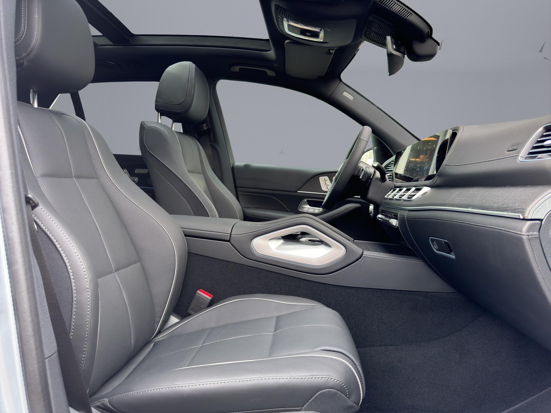 MERCEDES-BENZ GLE 450 d AMG Line 4matic-image-16