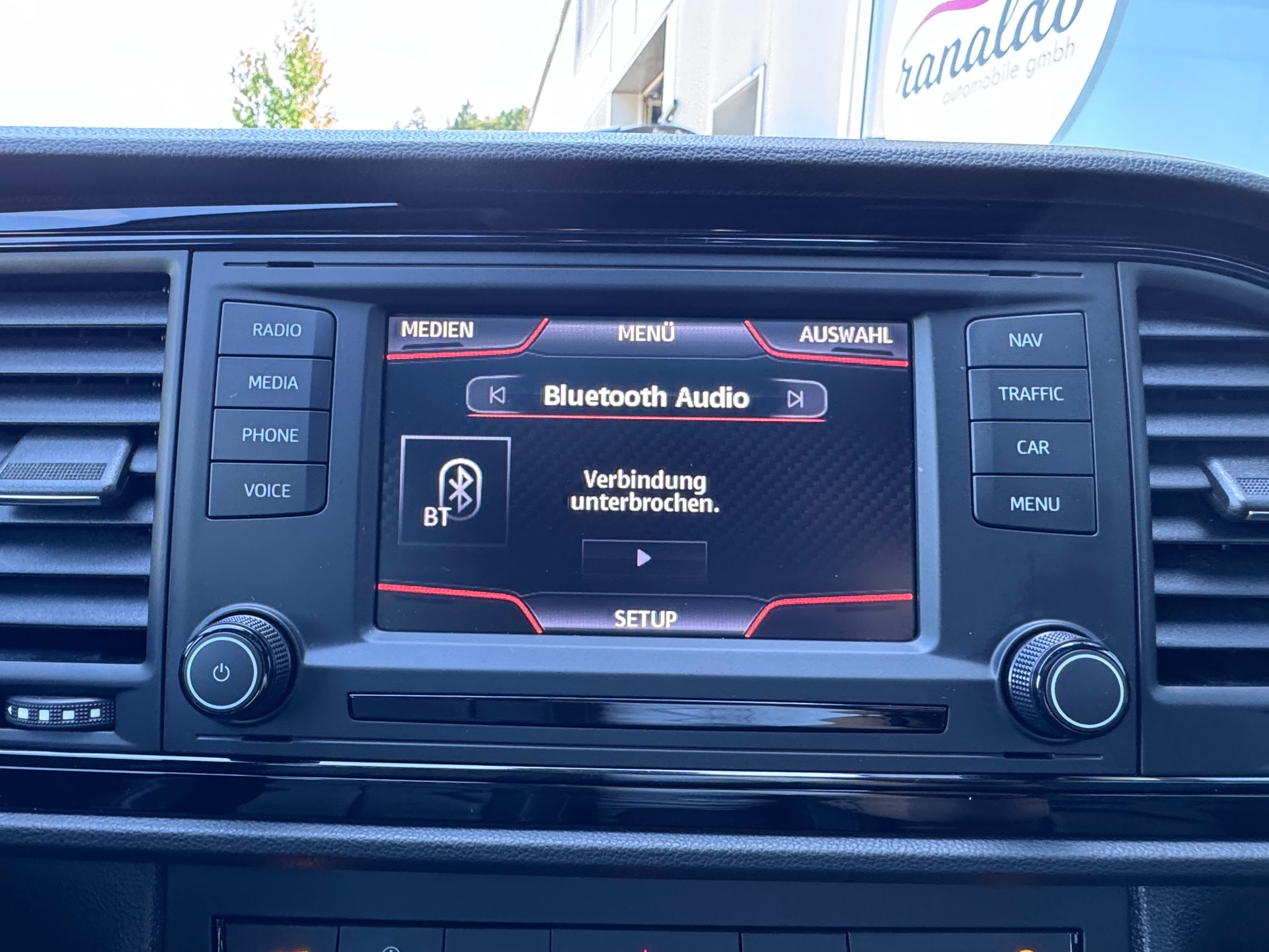 SEAT Leon 2.0 TSI Cupra 280+19"Alu+Panorama-Schiebedach+Ledersitze+Navi+Soundsystem+ACC+Spurhalte-/Fernlichtassistent+Parksensoren+-image-20