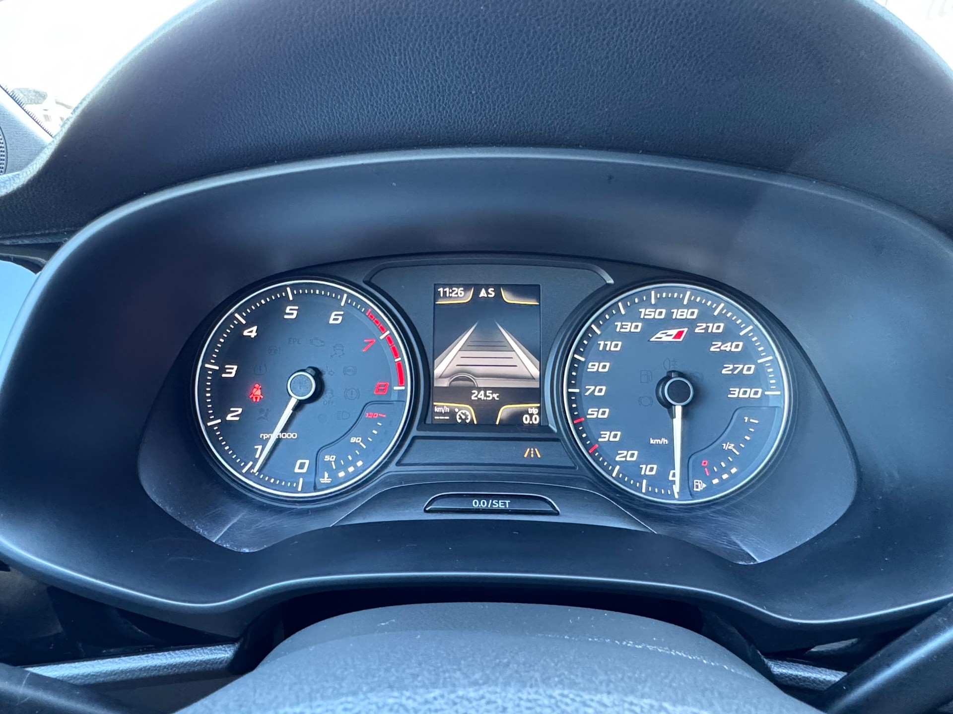 SEAT Leon 2.0 TSI Cupra 280+19"Alu+Panorama-Schiebedach+Ledersitze+Navi+Soundsystem+ACC+Spurhalte-/Fernlichtassistent+Parksensoren+-image-24