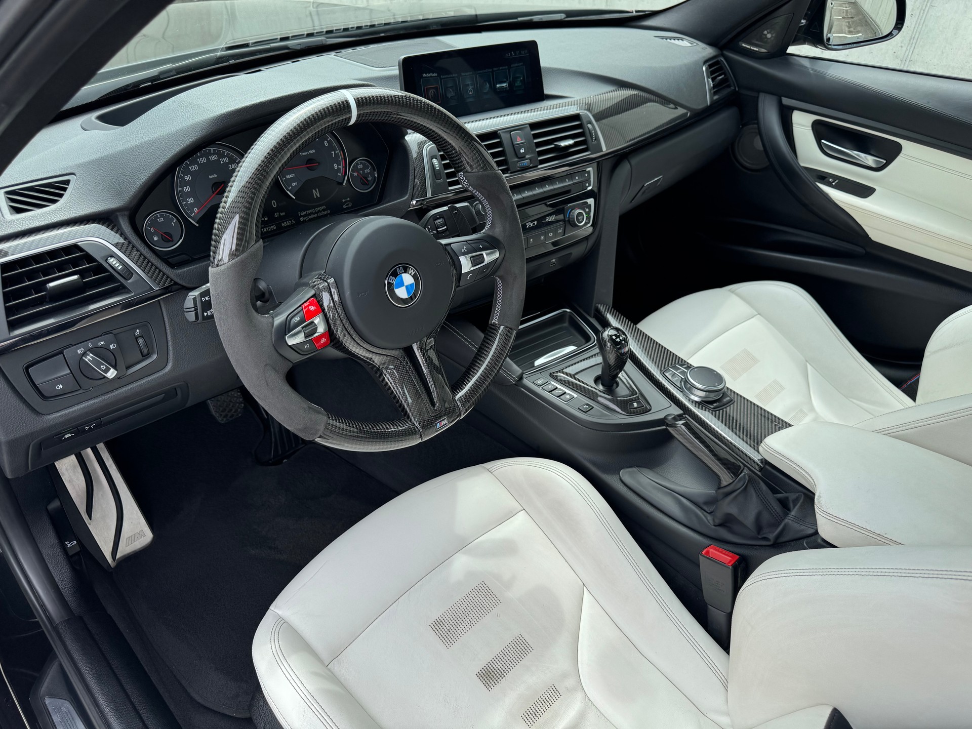 BMW M3 Competition Drivelogic-image-10