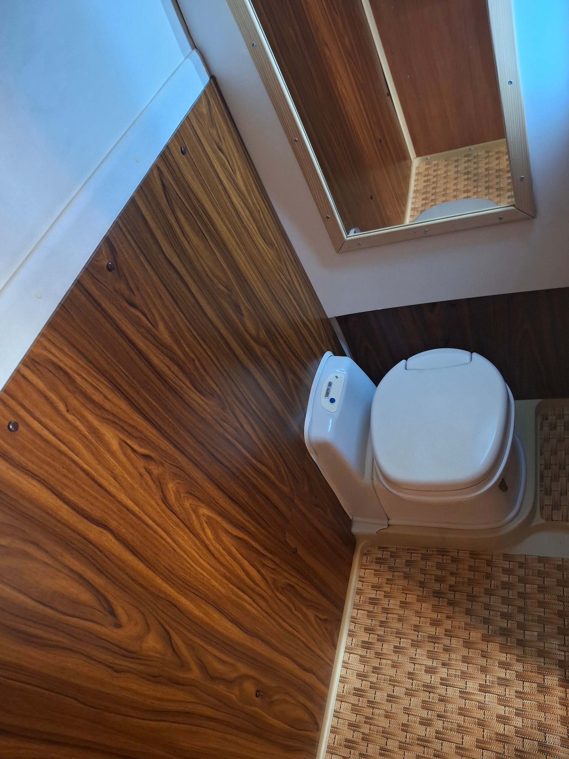 HYMER Exsis-image-5