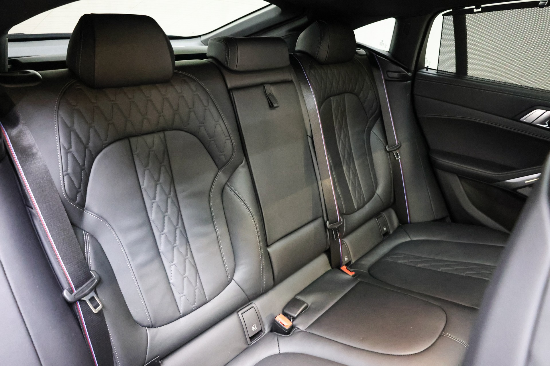 BMW X6 M60i M Sport Pro-image-24