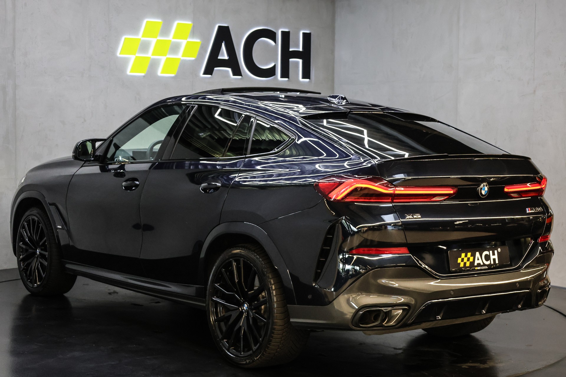 BMW X6 M60i M Sport Pro-image-3