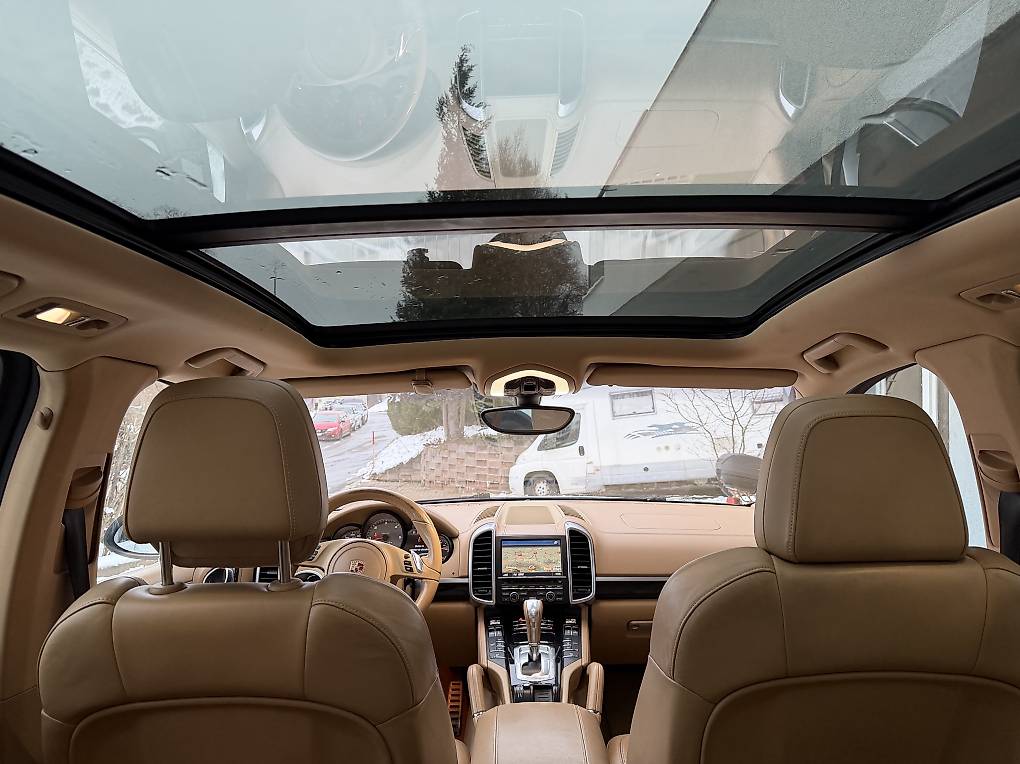 PORSCHE 4.2 V8 TDI S TipT-image-4
