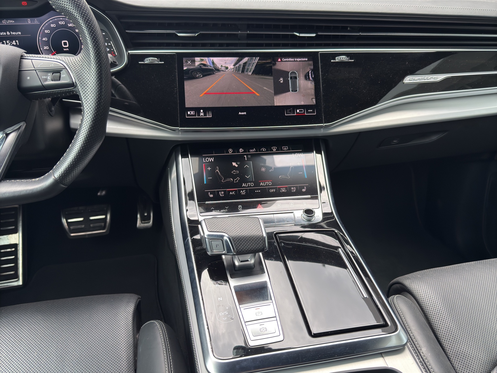 AUDI Q8 55 TFSI quattro tiptronic-image-10