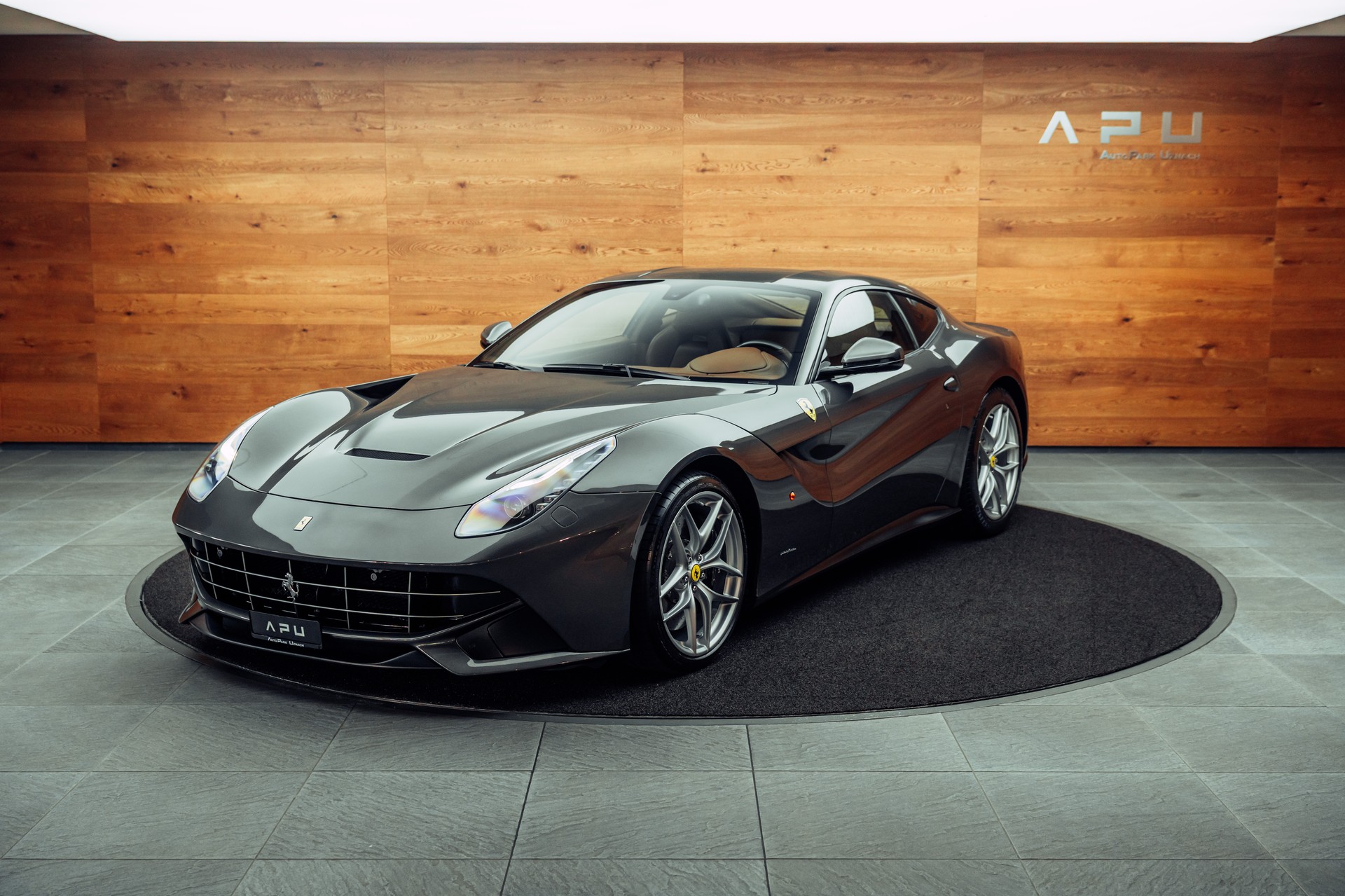 FERRARI F12 Berlinetta Canna di Fucile-image-3
