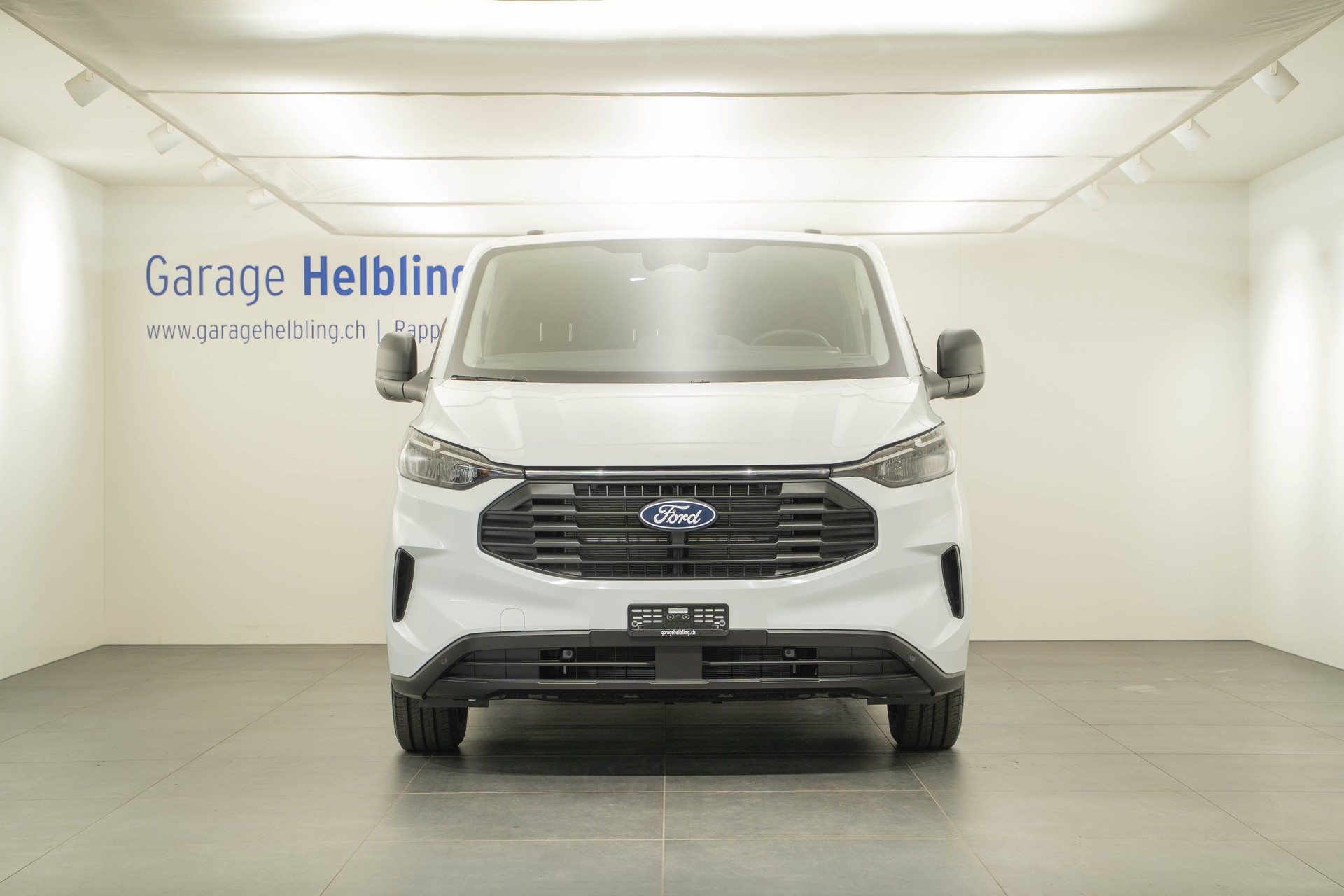 FORD Transit C Van 320 L1 2.0 EcoBlue 136 Trend-image-1