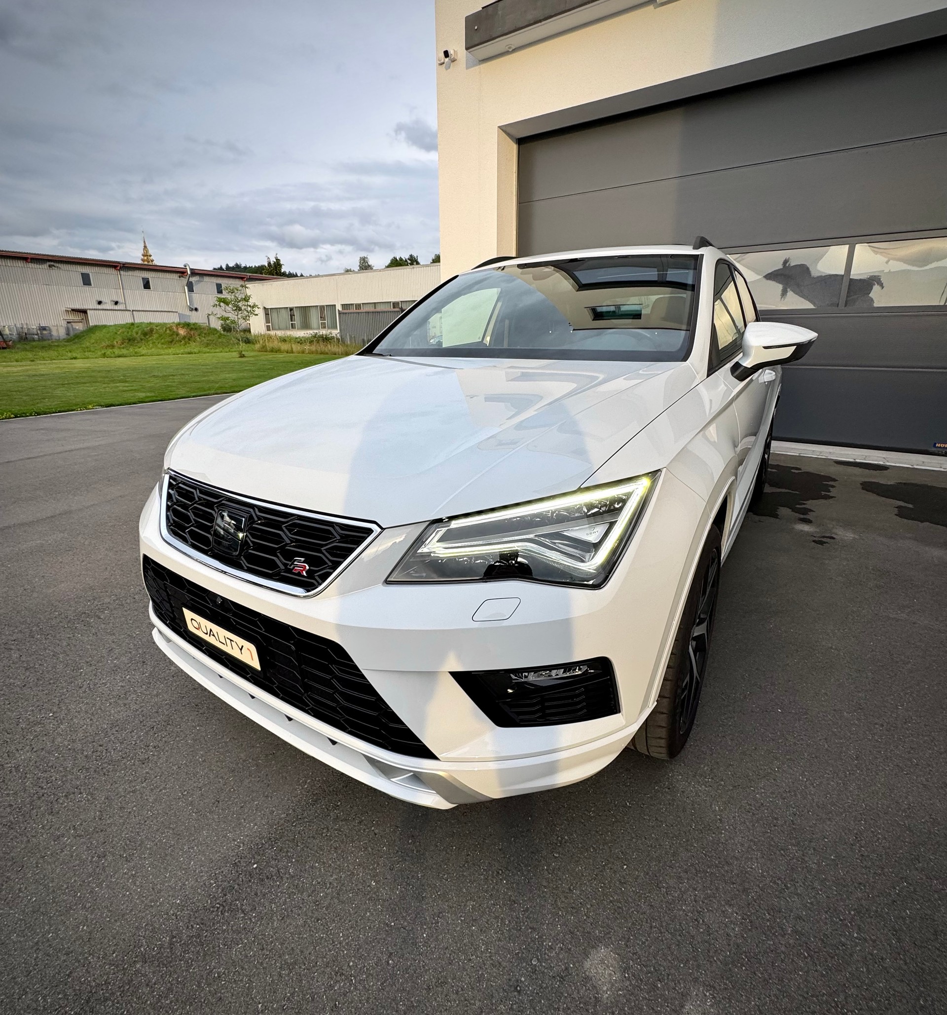 SEAT Ateca 2.0 TSI FR 4Drive DSG-image-0