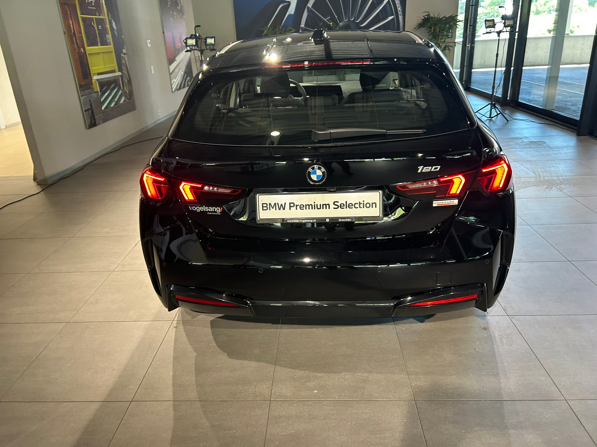 BMW 120 Steptronic-image-13