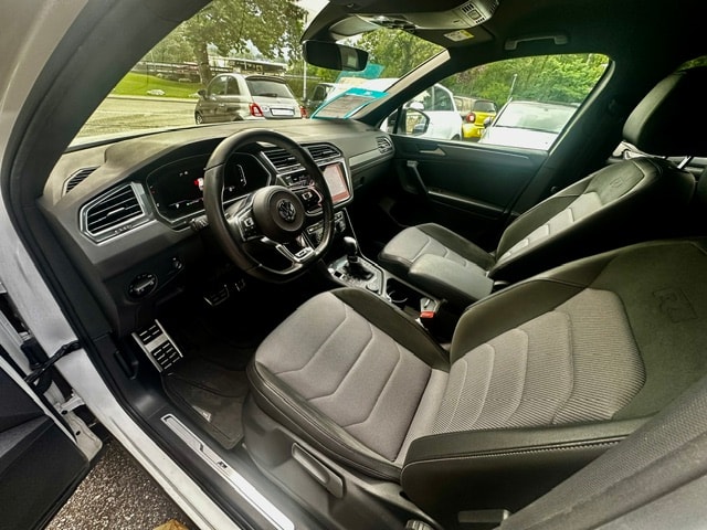 VW Tiguan 2.0 TDI SCR Highline 4Motion DSG-image-8