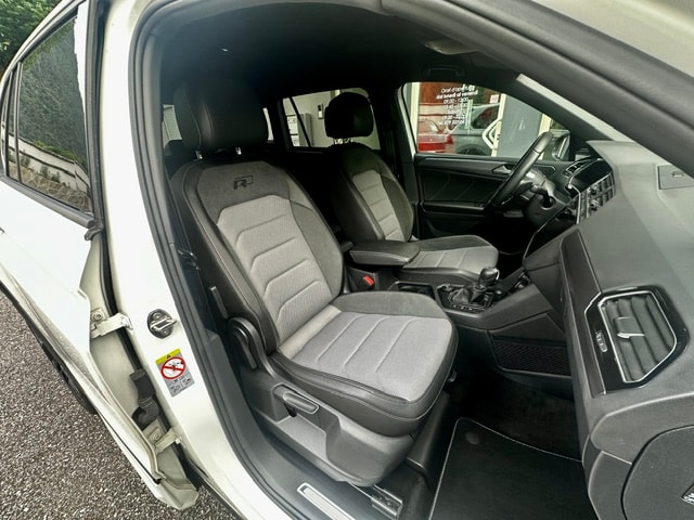VW Tiguan 2.0 TDI SCR Highline 4Motion DSG-image-10
