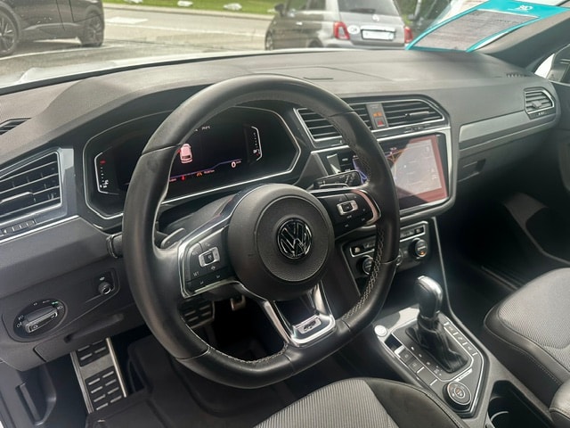 VW Tiguan 2.0 TDI SCR Highline 4Motion DSG-image-7