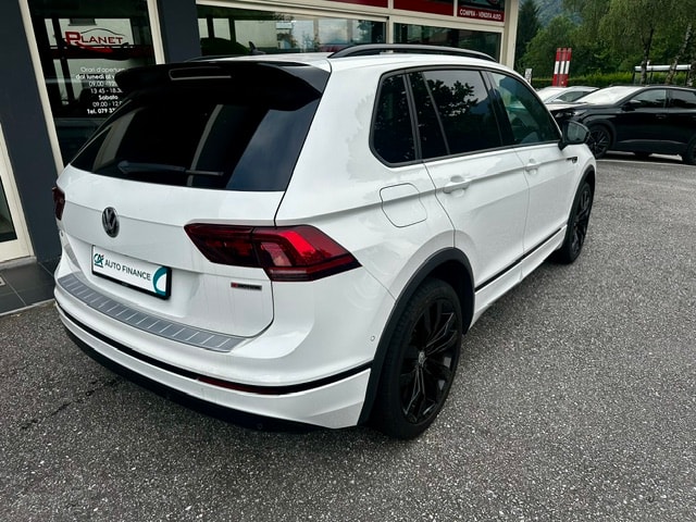 VW Tiguan 2.0 TDI SCR Highline 4Motion DSG-image-4