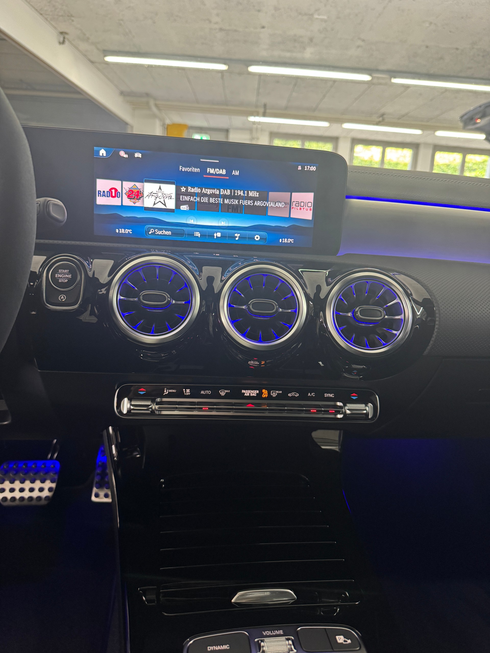 MERCEDES-BENZ A AMG 45 S 4Matic+-image-7