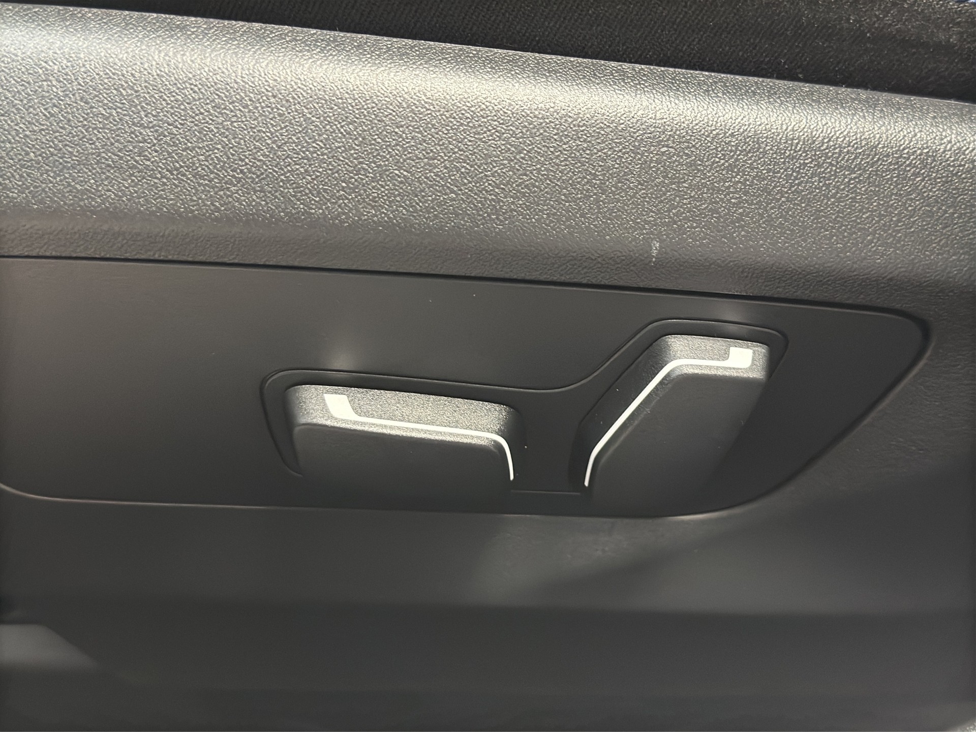 BMW 520i M Sport M Sport Pro Mild Hybrid-image-9