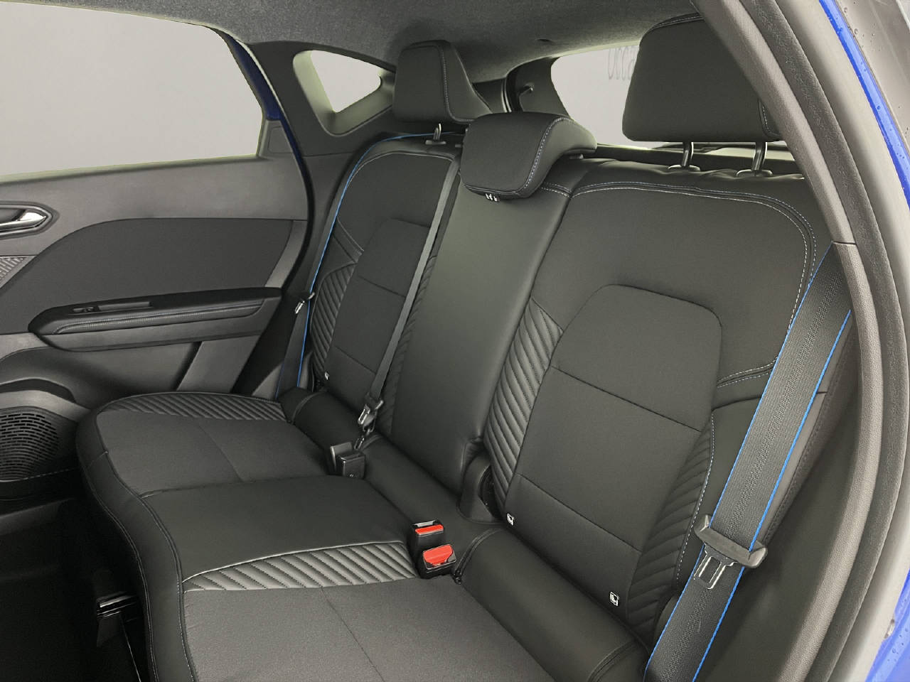 RENAULT Captur 1.8 E-Tech esprit Alpine-image-16