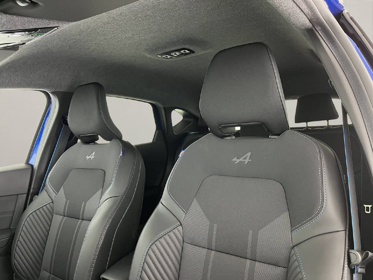 RENAULT Captur 1.8 E-Tech esprit Alpine-image-14