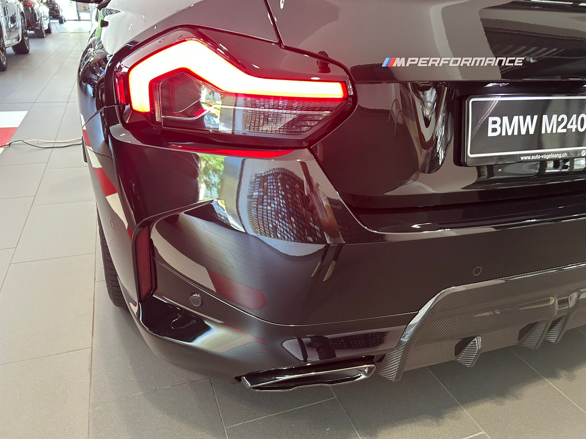 BMW M240i xDrive M Sport Pro Steptronic-image-16