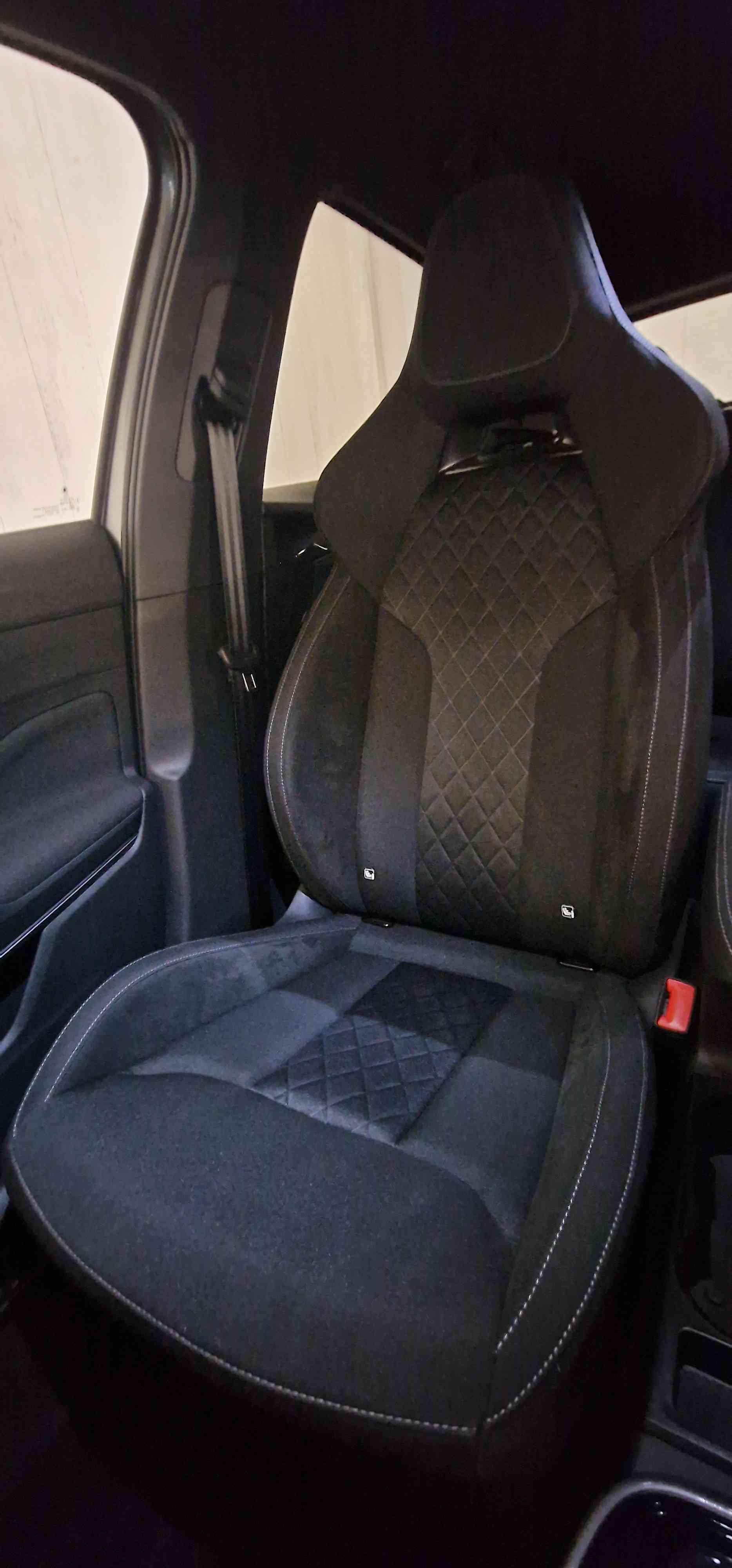 SKODA Fabia 1.0 TSI Selection DSG-image-12