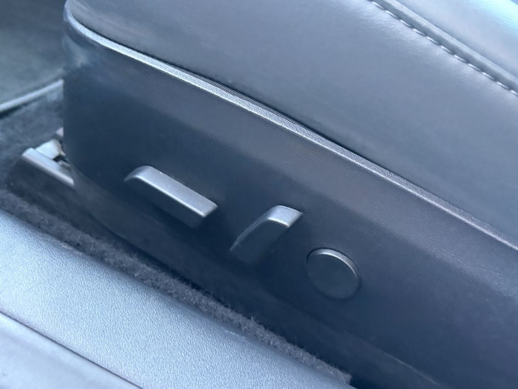 TESLA Model 3 Long Range Dual Motor AWD-image-4