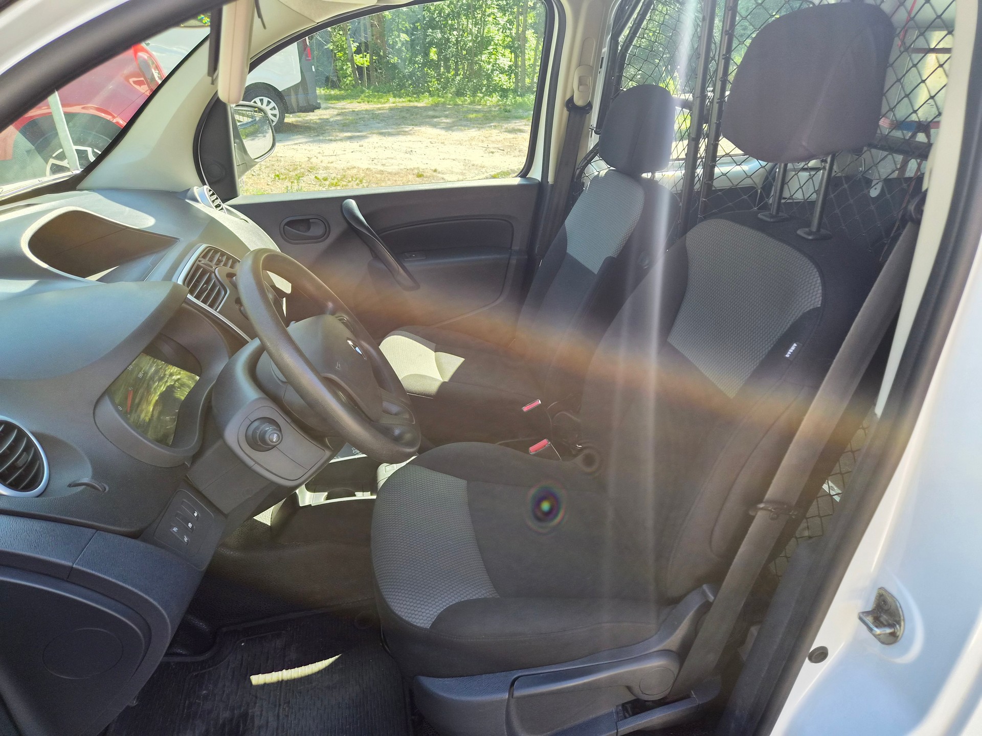 RENAULT Kangoo Maxi dCi 95 ENERGY Business 2 Pl./2 pl.-image-11