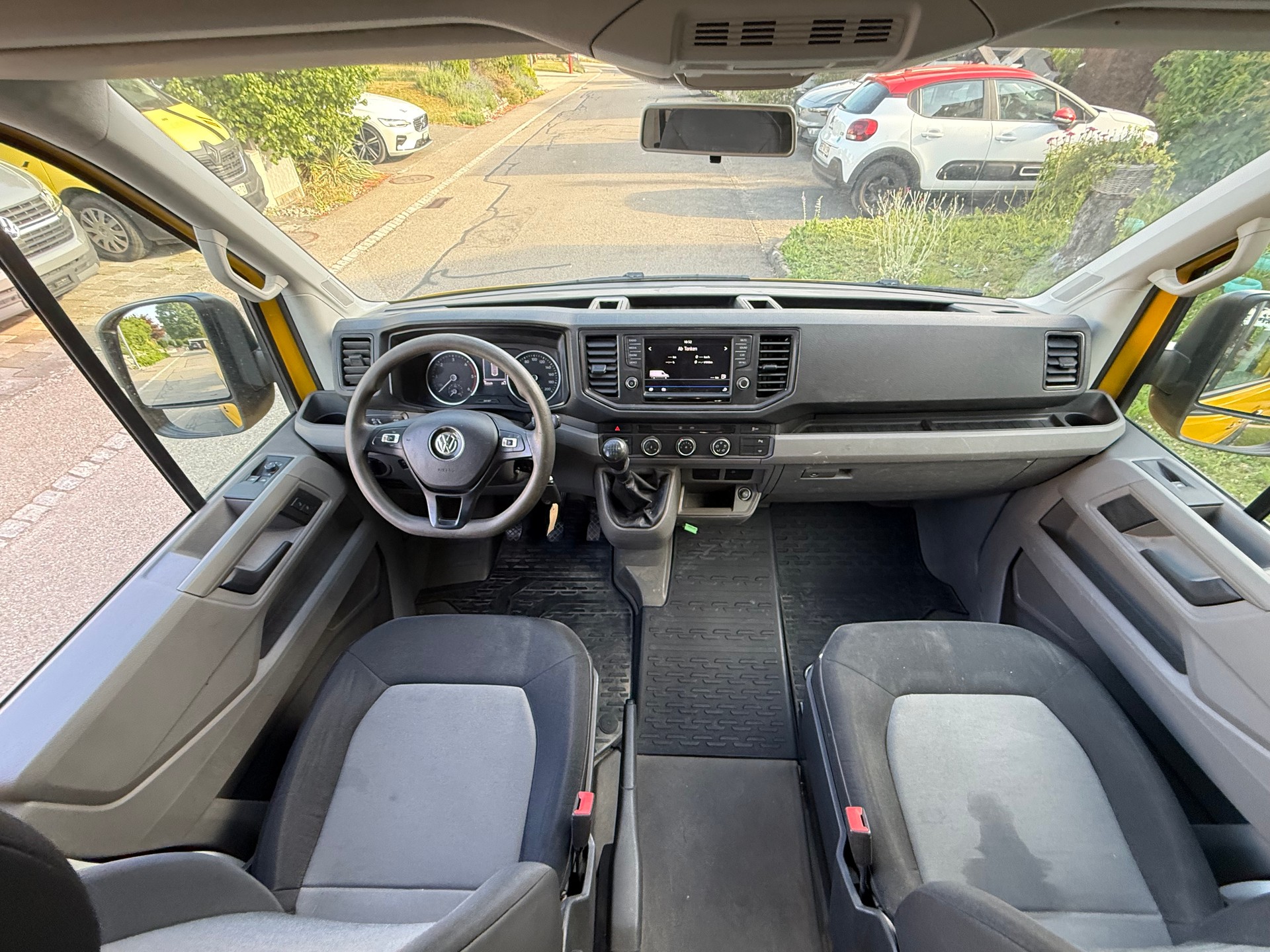 VW Crafter 35 2.0 TDI Entry L4 4Motion-image-5