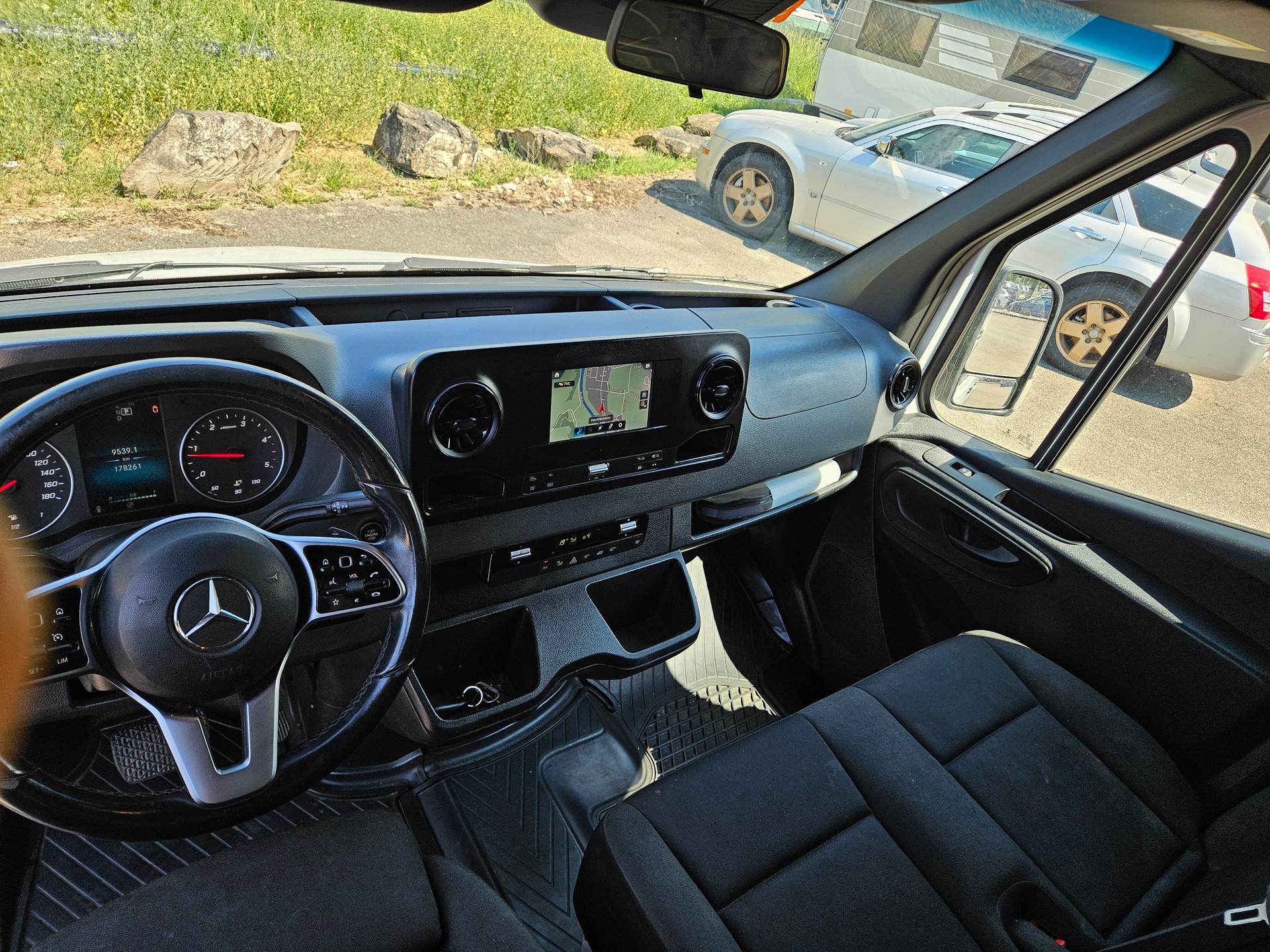 MERCEDES-BENZ Sprinter 316 CDI Standard 7G-TRONIC-image-11