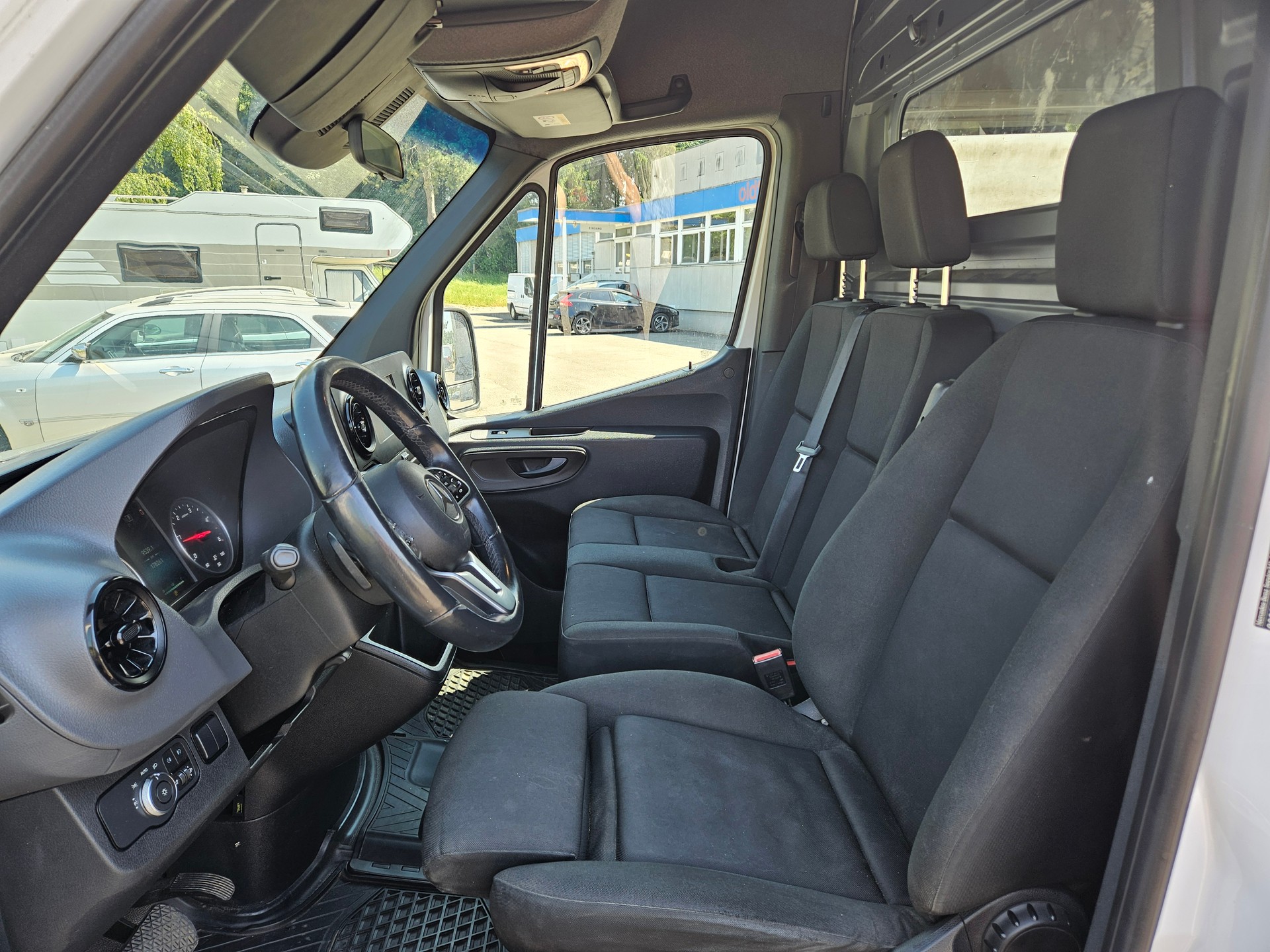 MERCEDES-BENZ Sprinter 316 CDI Standard 7G-TRONIC-image-12