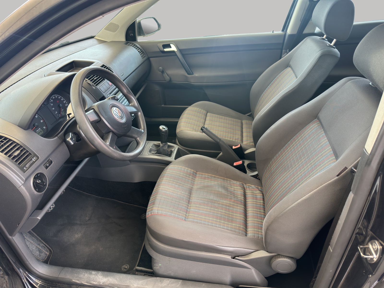 VW Polo 1.2 6V Trendline-image-10