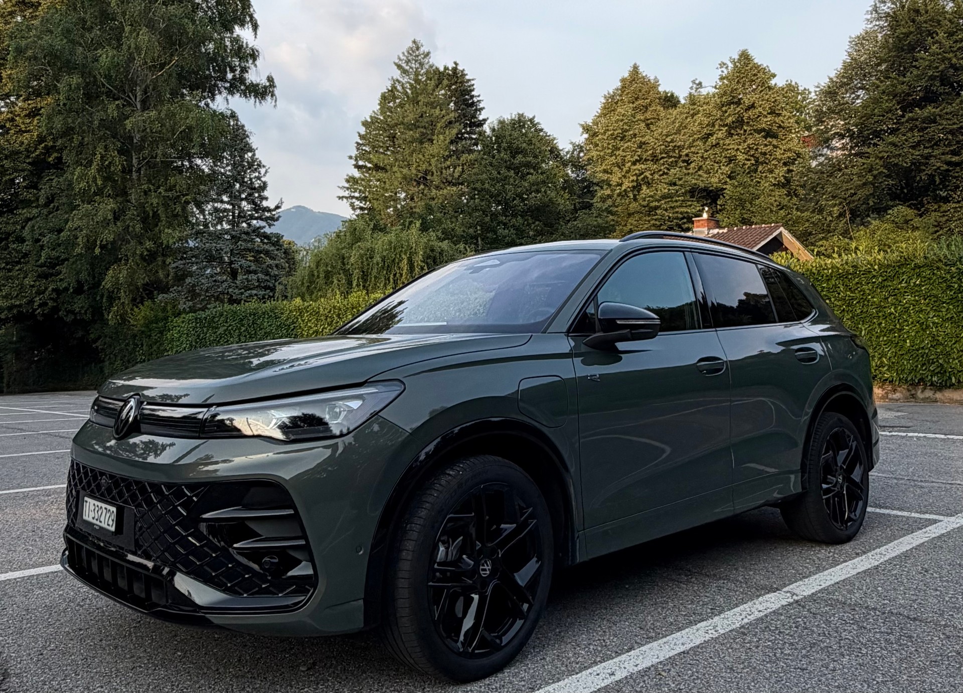 VW 1.5 TSI PHEV R-Line DSG-image-1