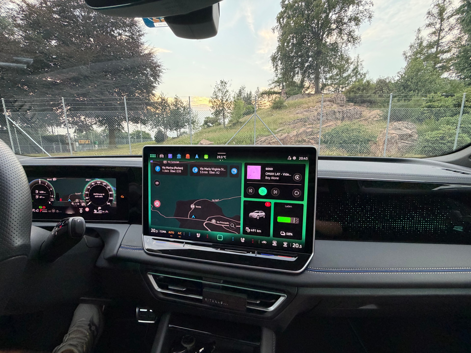 VW 1.5 TSI PHEV R-Line DSG-image-8