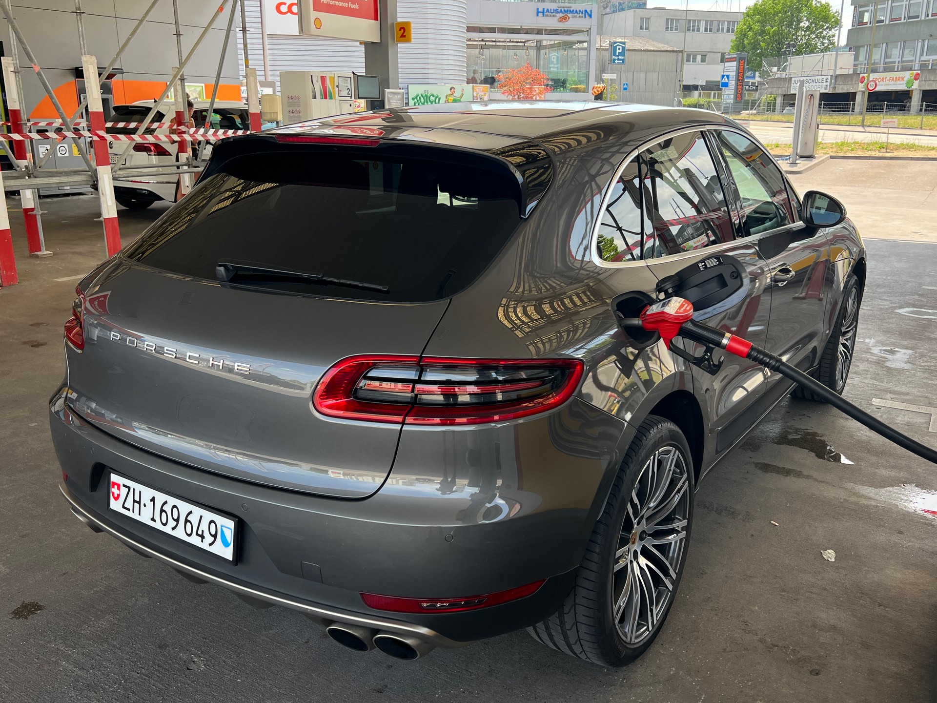PORSCHE 3.0 V6 S-image-6