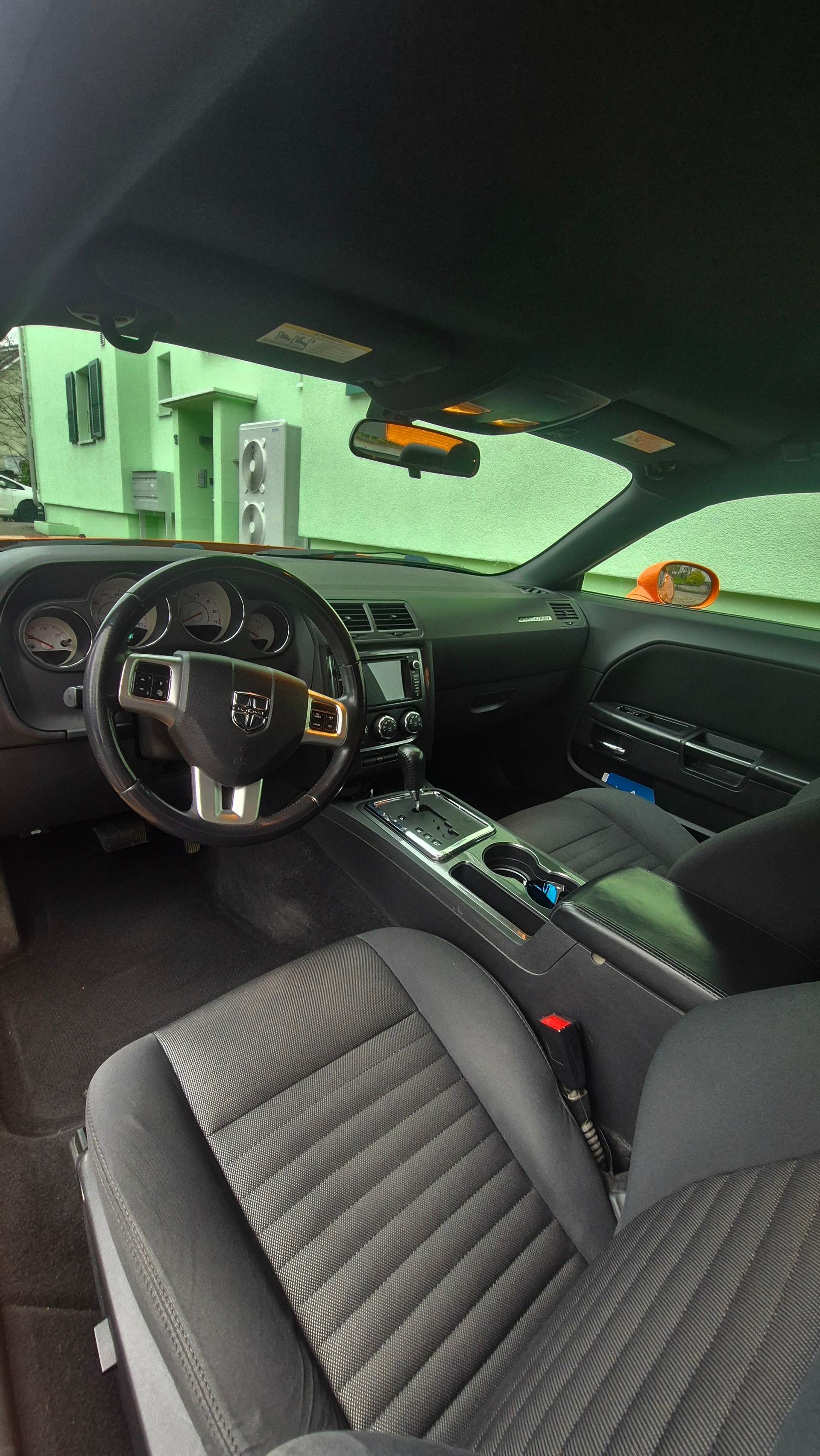 DODGE sxt-image-3